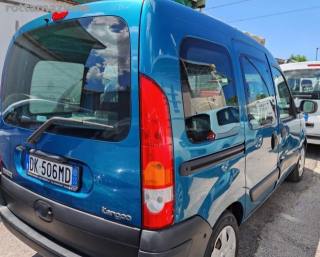 RENAULT Kangoo usata, con Airbag