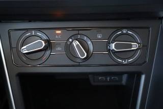 VOLKSWAGEN Taigo usata, con Frenata d