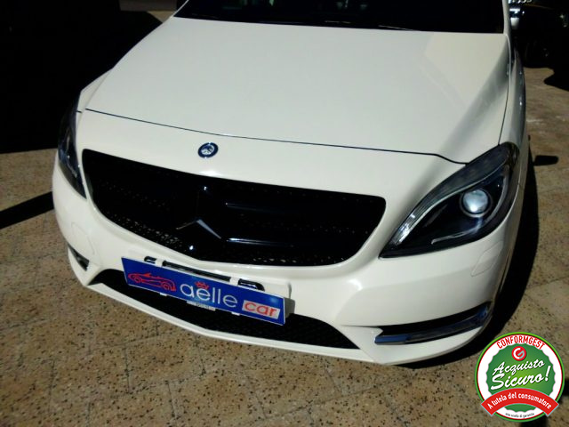 MERCEDES-BENZ B 180 usata, con Sensori di parcheggio posteriori