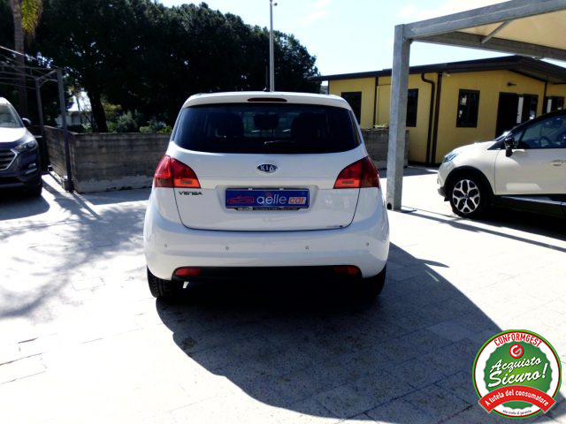 KIA Venga usata, con Autoradio