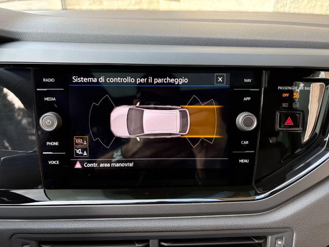 VOLKSWAGEN Taigo usata, con Touch screen