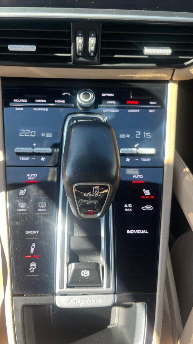 PORSCHE Cayenne usata, con Bracciolo