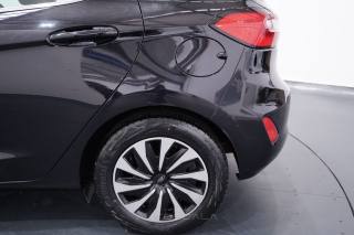 FORD Fiesta usata, con Sensori di parcheggio posteriori
