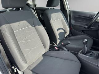 FORD Fiesta usata, con Lettore CD