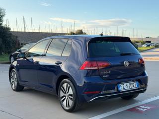 VOLKSWAGEN e-Golf usata, con Autoradio