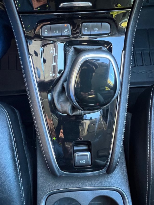 OPEL Grandland X usata, con Touch screen