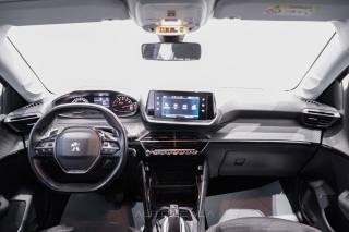 PEUGEOT 208 usata, con Specchietti laterali elettrici