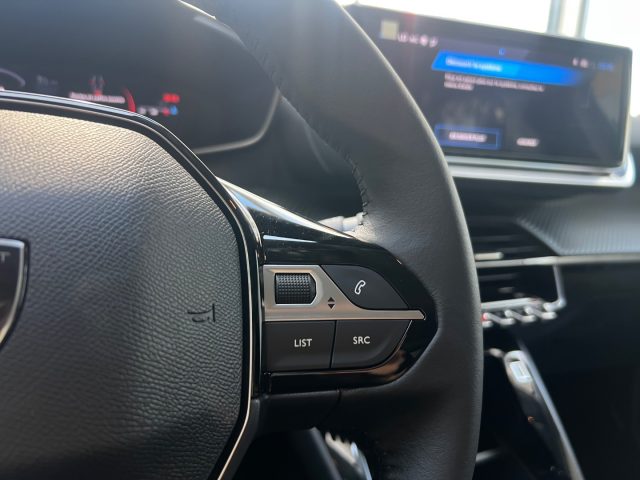 PEUGEOT 208 usata, con Lettore CD