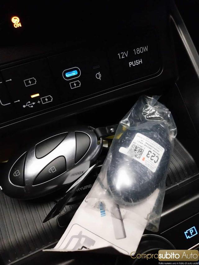 HYUNDAI Kona usata, con Airbag testa