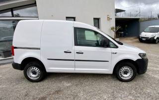VOLKSWAGEN Caddy usata, con Autoradio