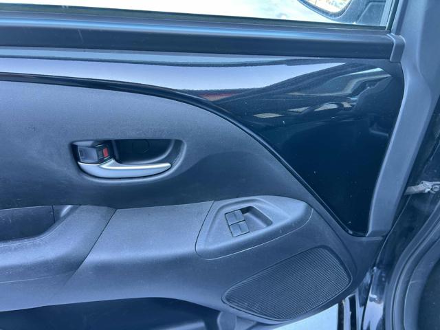 TOYOTA Aygo usata, con Frenata d