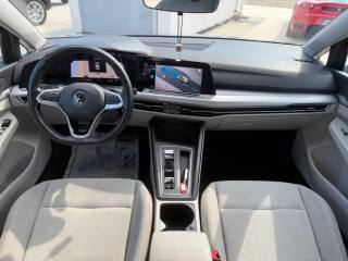 VOLKSWAGEN Golf usata, con Sensori di parcheggio posteriori