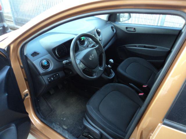 HYUNDAI i10 usata, con Airbag Passeggero