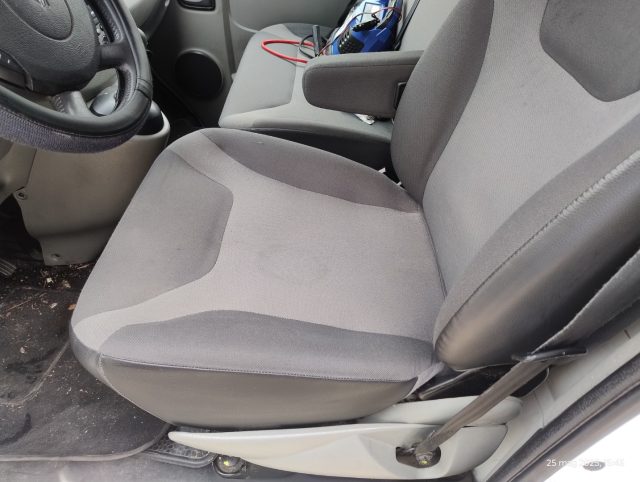 RENAULT Trafic usata, con ESP