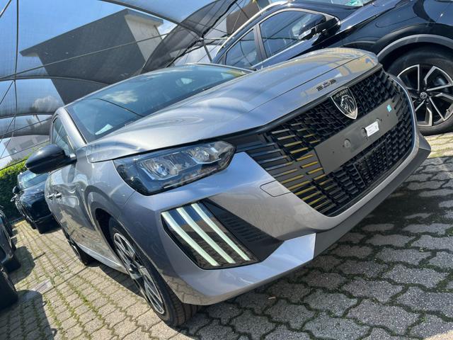 PEUGEOT 208 usata, con Autoradio