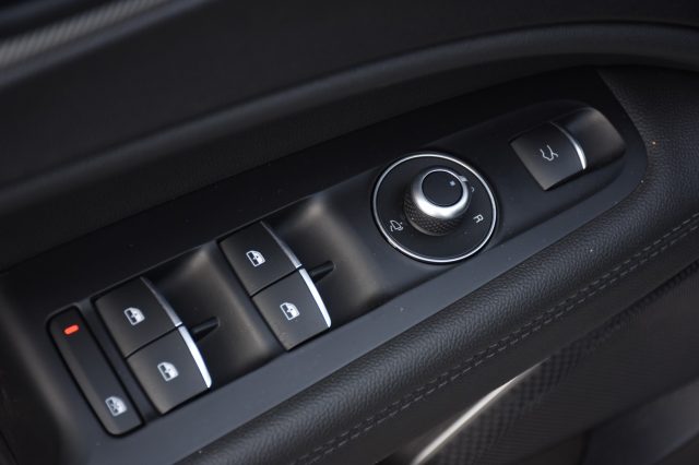 ALFA ROMEO Stelvio usata, con Interni in pelle