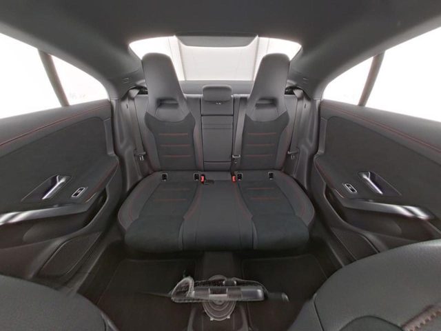 MERCEDES-BENZ CLA 180 usata, con Climatizzatore