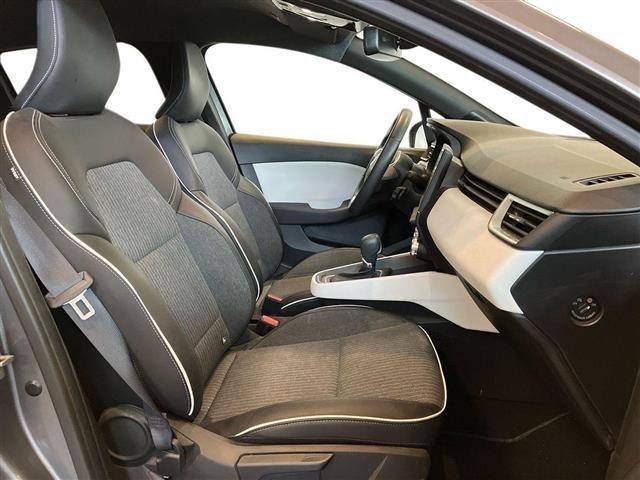 RENAULT Clio usata, con Sistema di navigazione