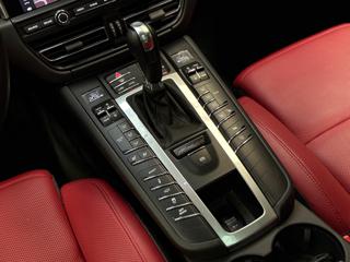PORSCHE Macan usata, con Interni in pelle