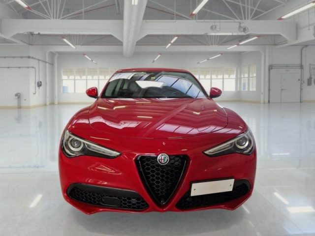 ALFA ROMEO Stelvio usata, con Alzacristalli elettrici