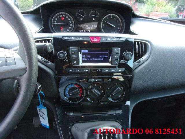 LANCIA Ypsilon usata, con Bluetooth