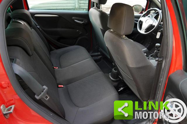 FIAT Punto usata 21