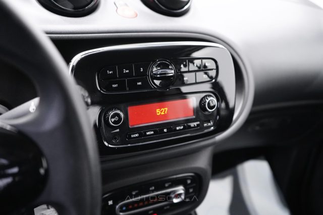 SMART ForTwo usata, con Autoradio digitale