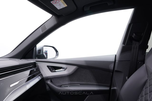 AUDI Q8 usata, con Bracciolo