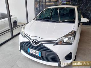 TOYOTA Yaris usata, con Alzacristalli elettrici