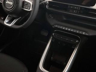 JEEP Avenger usata, con Sedile posteriore sdoppiato