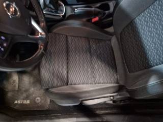 OPEL Astra usata, con Autoradio digitale