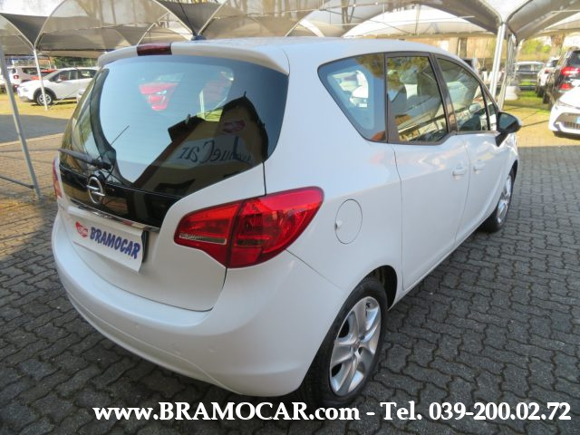 OPEL Meriva usata, con Autoradio