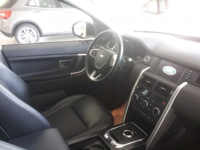 LAND ROVER Discovery Sport usata, con ESP