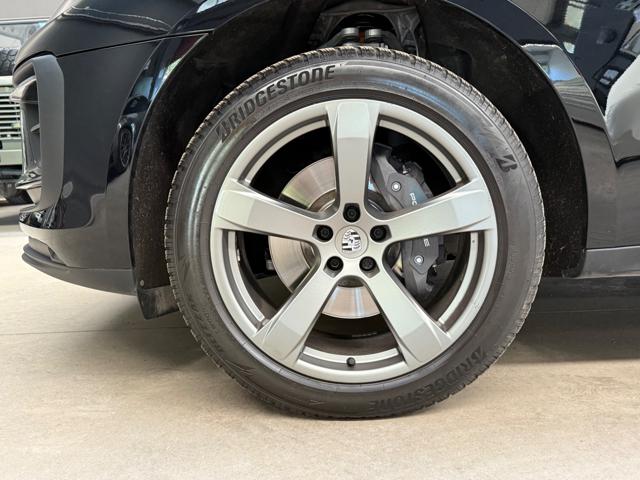 PORSCHE Macan usata, con Volante in pelle