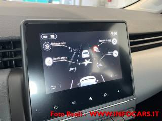 RENAULT Clio usata, con Touch screen