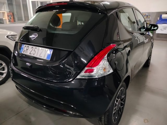 LANCIA Ypsilon usata, con Chiusura centralizzata