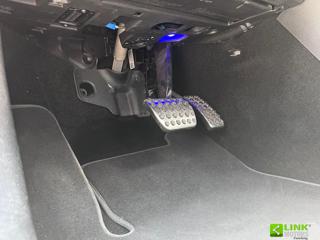 MERCEDES-BENZ CLA 220 usata, con Touch screen