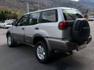 NISSAN Terrano usata, con Chiusura centralizzata