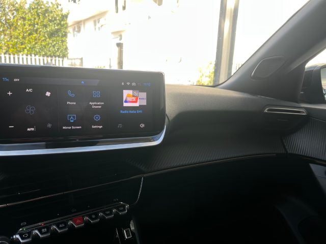 PEUGEOT 2008 usata, con MP3