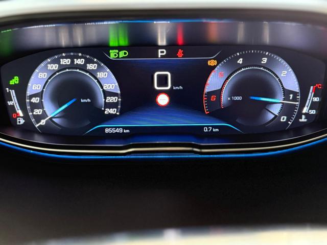 PEUGEOT 3008 usata, con Sistema di navigazione