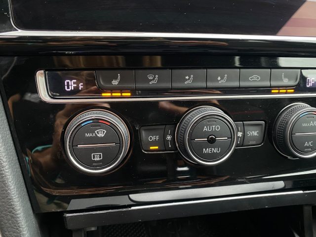 VOLKSWAGEN Golf GTI usata, con Fendinebbia