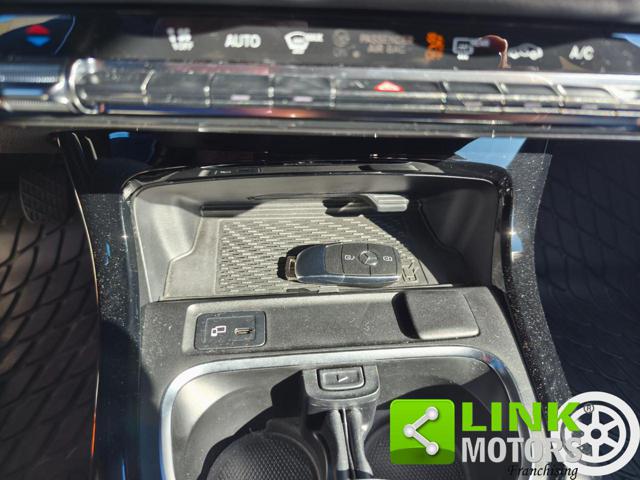 MERCEDES-BENZ A 160 usata, con Telecamera per parcheggio assistito