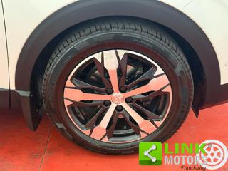 PEUGEOT 3008 usata, con Luci diurne LED