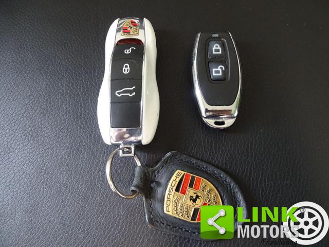 PORSCHE Macan usata, con Controllo trazione