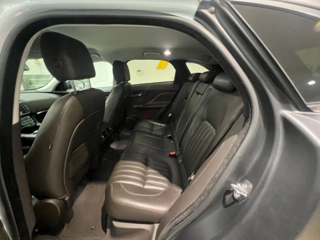 JAGUAR F-Pace usata, con ESP