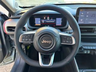 JEEP Avenger usata, con USB