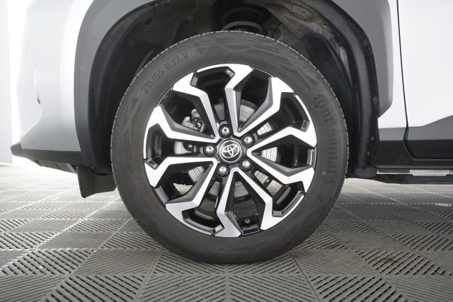 TOYOTA Yaris Cross usata 8