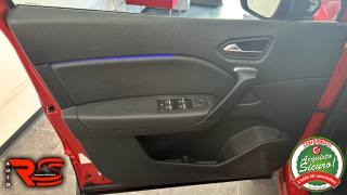RENAULT Captur usata, con Volante in pelle