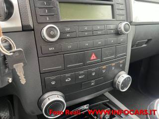 VOLKSWAGEN Touareg usata 18