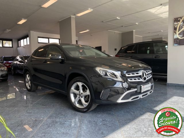 MERCEDES-BENZ GLA 200 usata, con Airbag laterali
